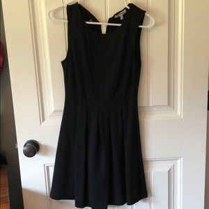 Black casual dress